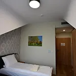 At Royal Krakow Golf 度假村 Ochmanow